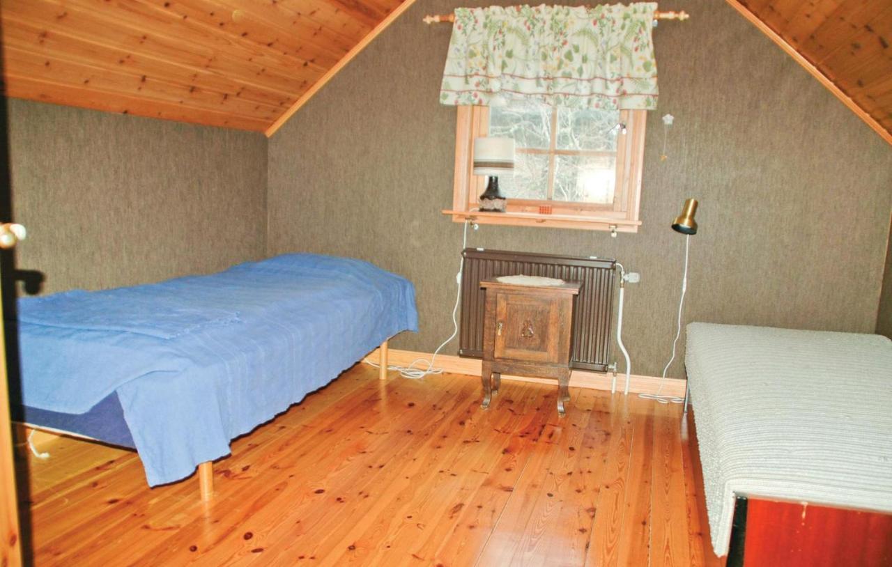 Cozy Home In Uddevalla With Wifi Häljebol Eksteriør billede