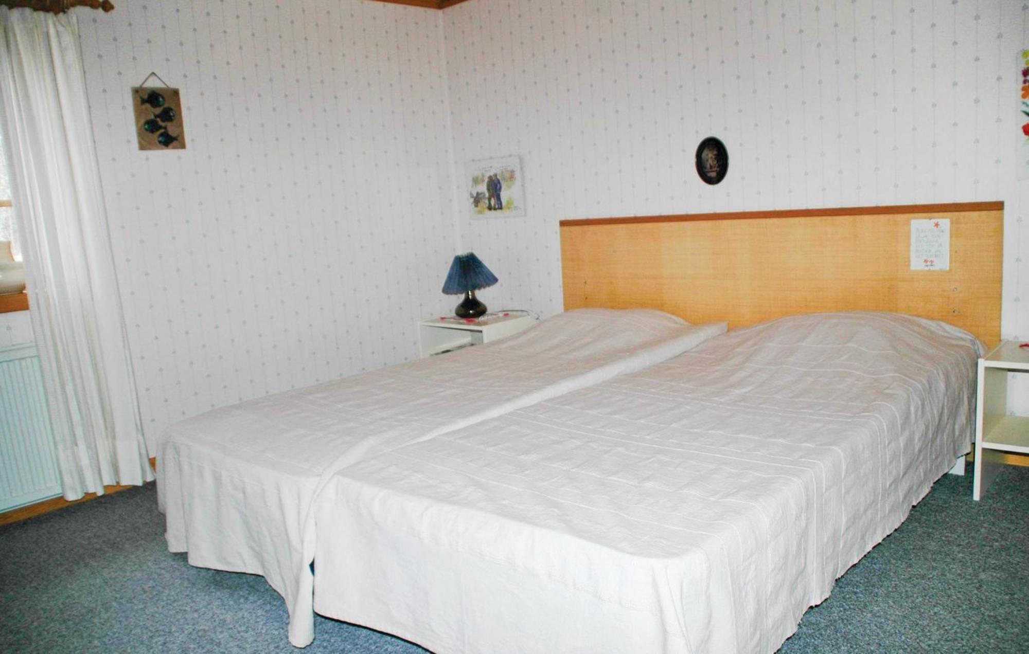 Cozy Home In Uddevalla With Wifi Häljebol Eksteriør billede