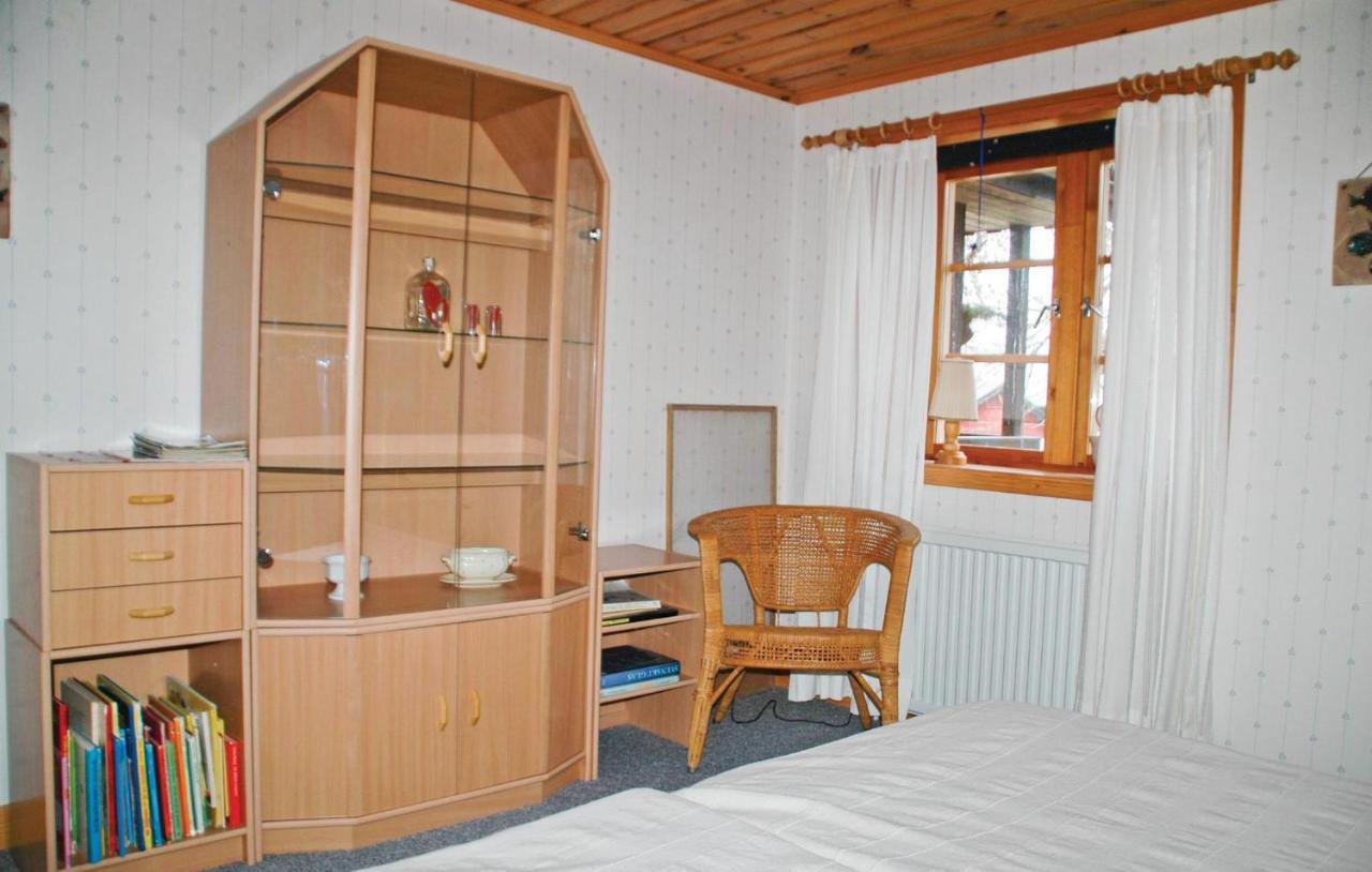 Cozy Home In Uddevalla With Wifi Häljebol Eksteriør billede